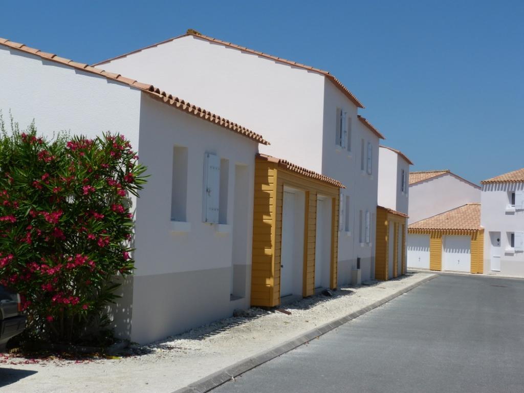 Residence Odalys Le Village Des Amareyeurs Le Chateau-d'Oleron Luaran gambar
